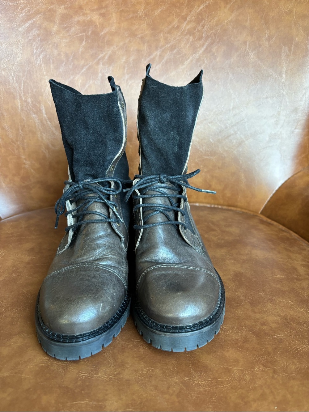 Casta Women's Brown Leather Black Suede Combat Boots Lace-Up Moto Size EU 37 - Picture 3 of 9